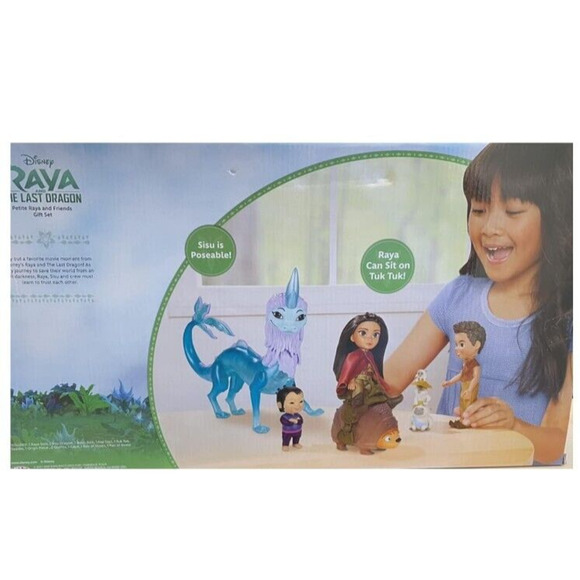 Disney Raya and the Last Dragon Character Doll Giftset - Picture 4 of 5